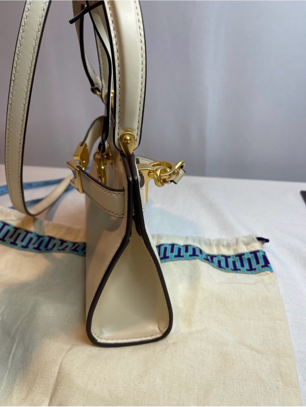 Tory Burch Lee Radziwill Cream Top-Handle Mini Bag with Gold Hardware - Picture 6 of 8
